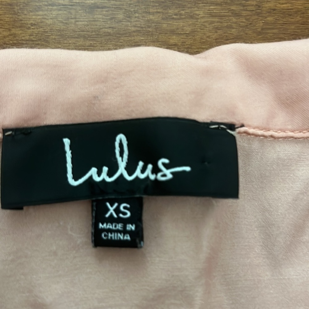 Lulus Sweet and Chic Dusty Pink Satin Button-Up Short Sleeve Top - Picture 9 of 11